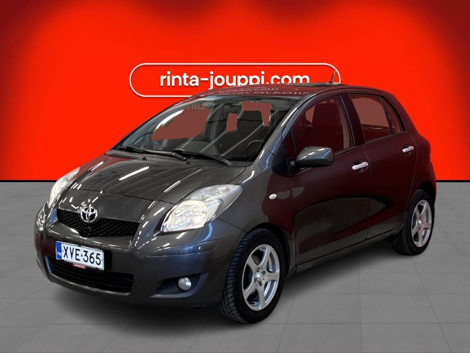 TOYOTA Yaris 2010