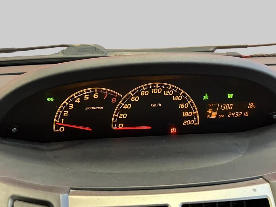 TOYOTA Yaris 2010
