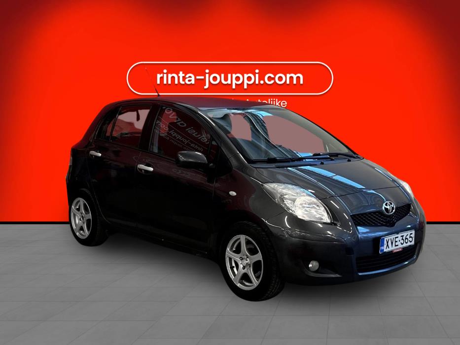 TOYOTA Yaris 2010