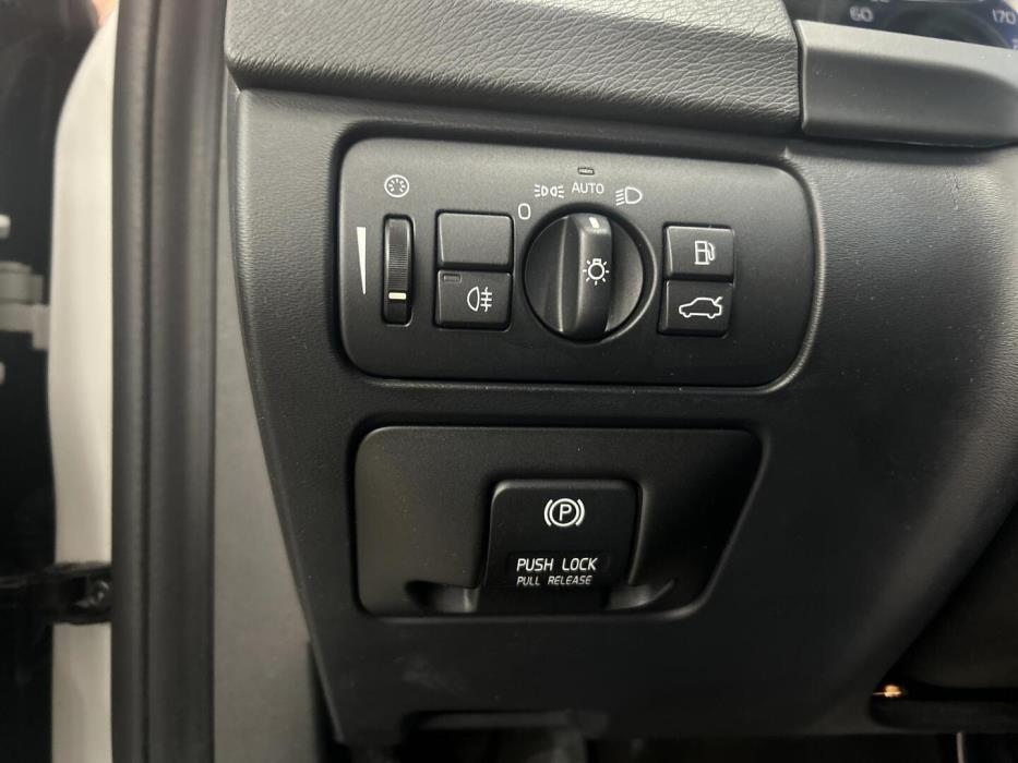 VOLVO V60 2013