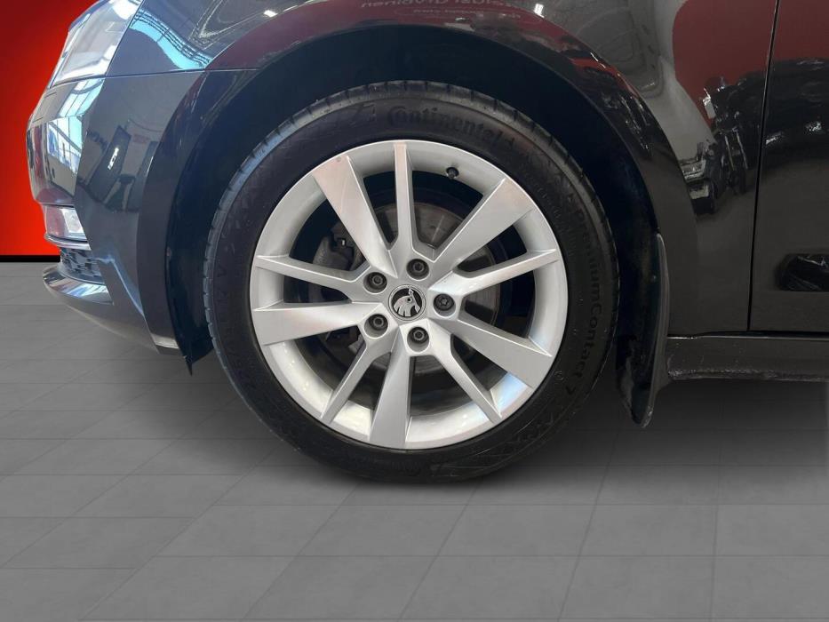 SKODA Octavia 2020