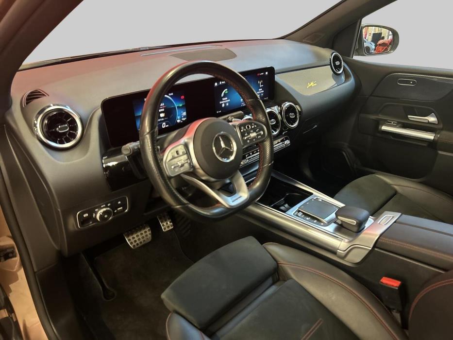 MERCEDES-BENZ B 2021