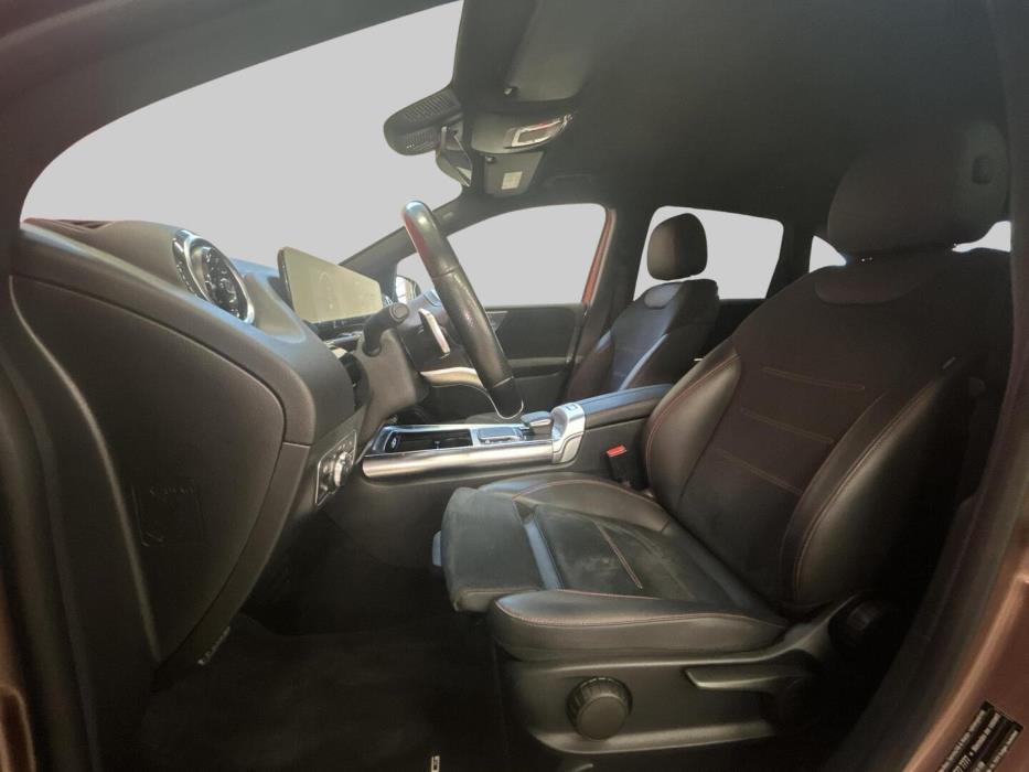 MERCEDES-BENZ B 2021