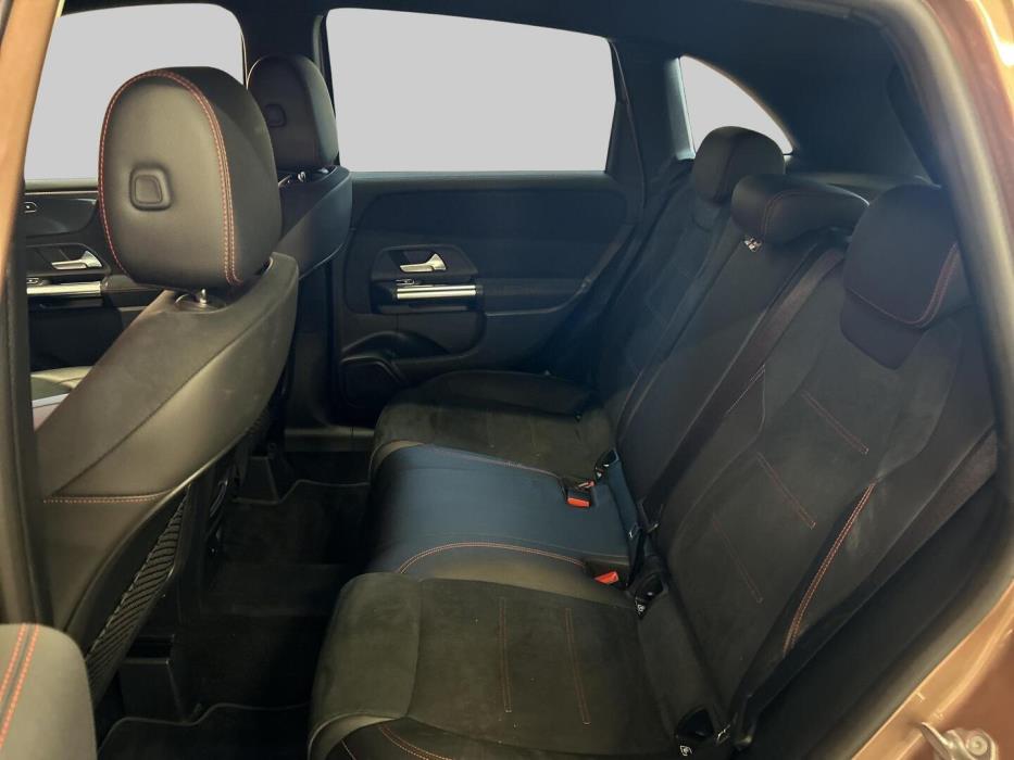 MERCEDES-BENZ B 2021
