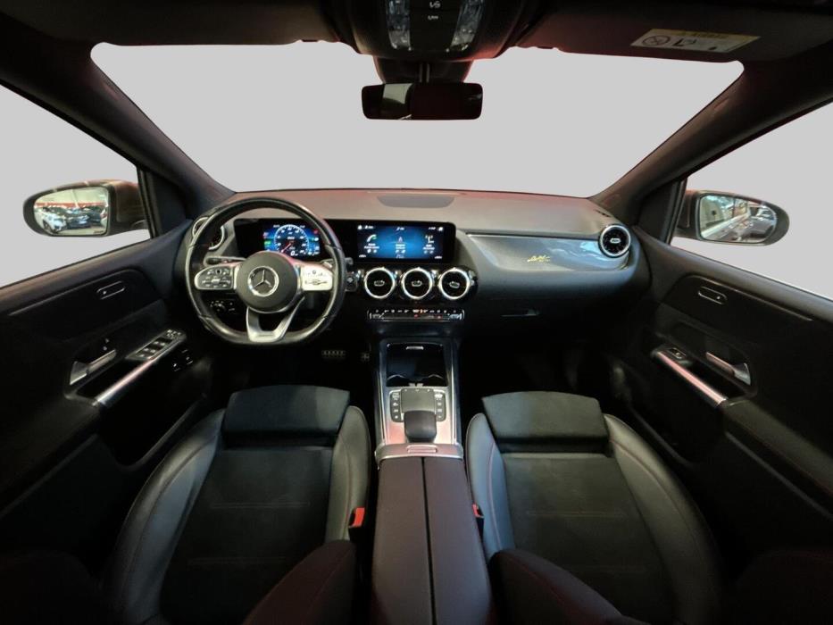 MERCEDES-BENZ B 2021