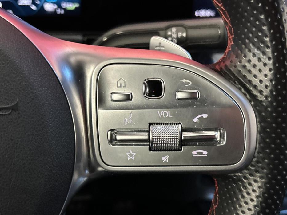 MERCEDES-BENZ B 2021