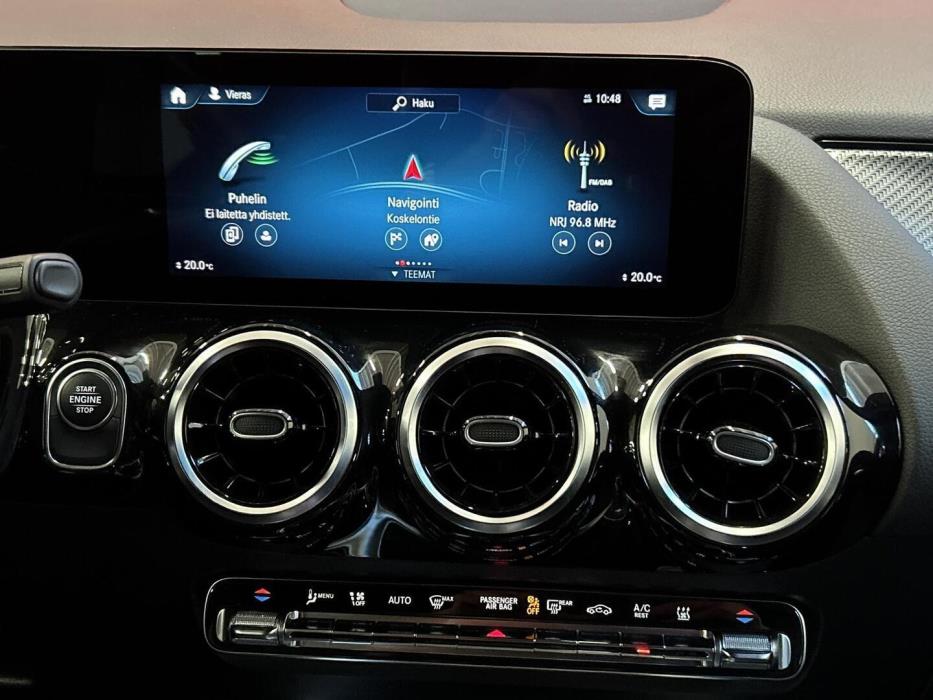 MERCEDES-BENZ B 2021