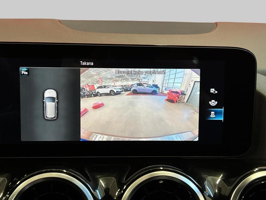 MERCEDES-BENZ B 2021