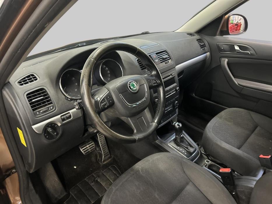 SKODA Yeti 2013
