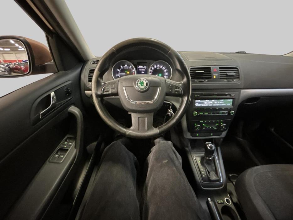SKODA Yeti 2013