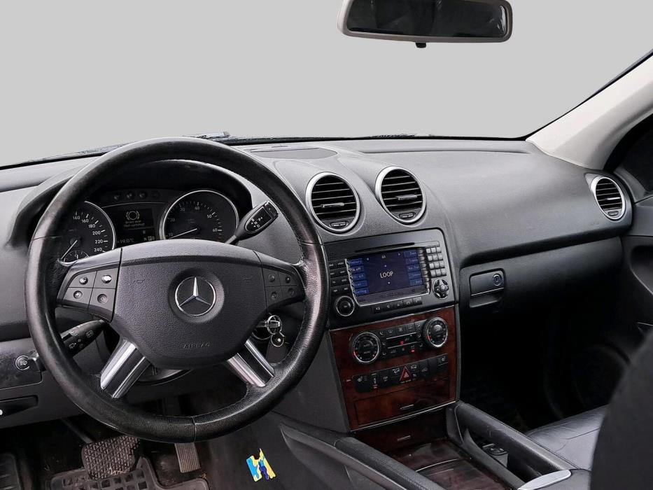 MERCEDES-BENZ ML 2005