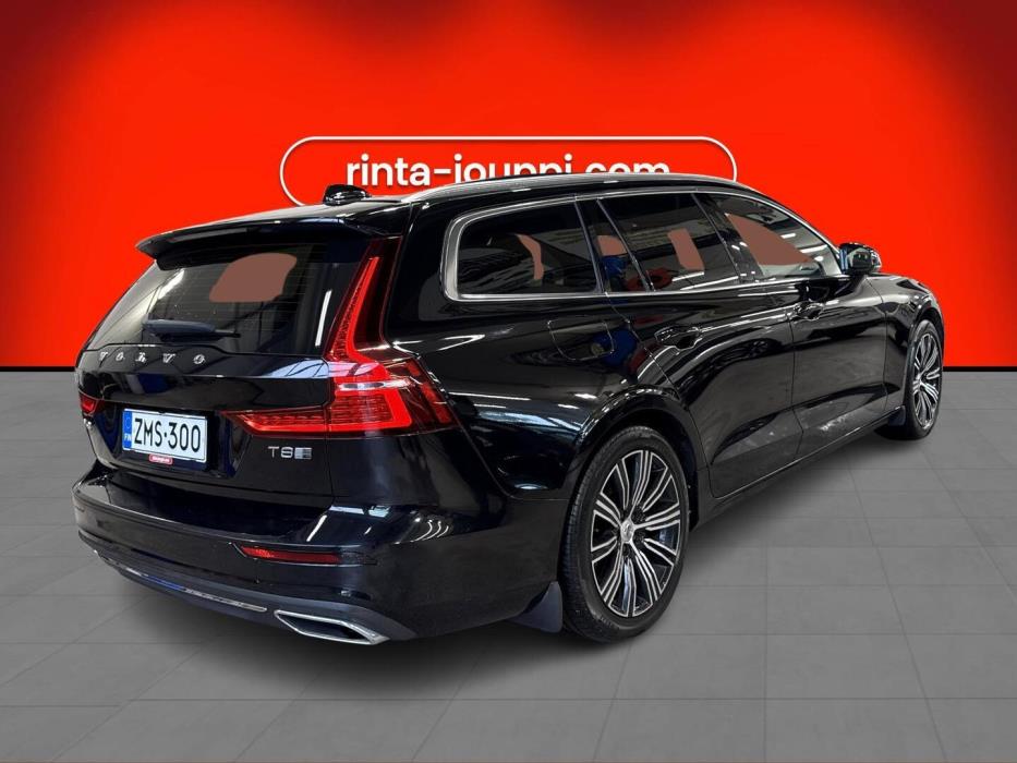 VOLVO V60 2019