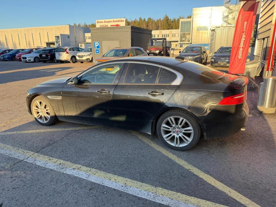 JAGUAR XE 2016