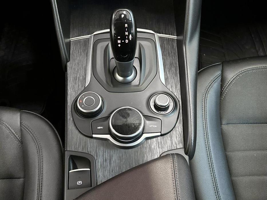 ALFA ROMEO Giulia 2019