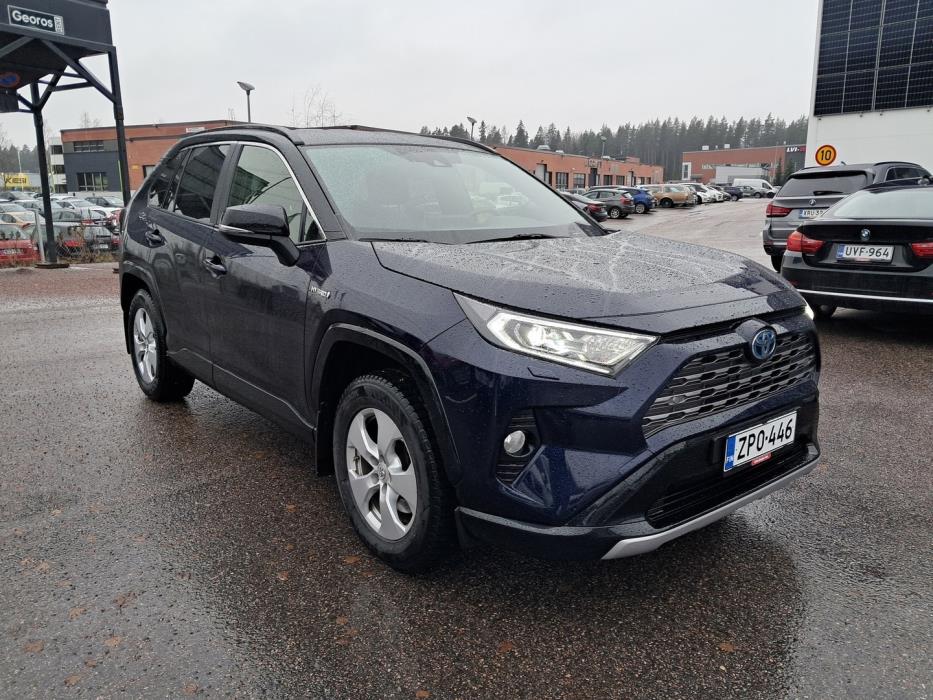 TOYOTA RAV4 2020