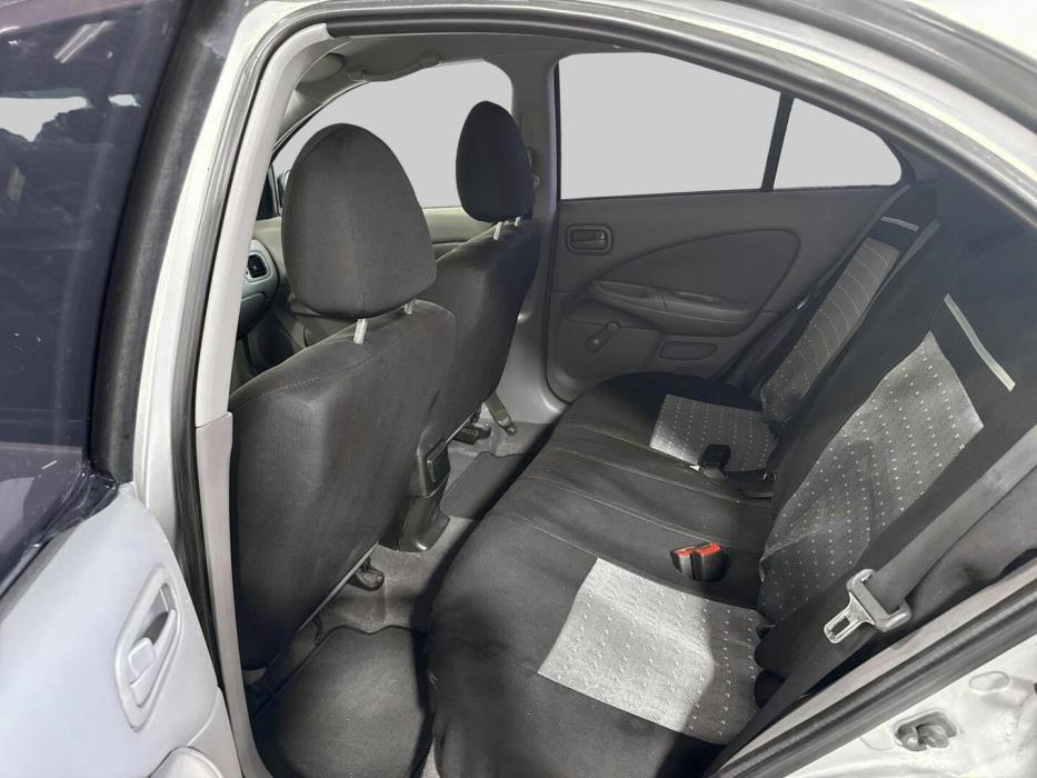 NISSAN Almera 2003