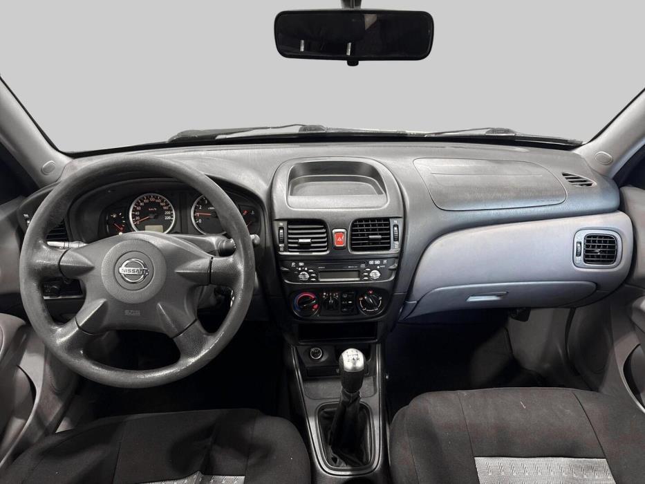 NISSAN Almera 2003