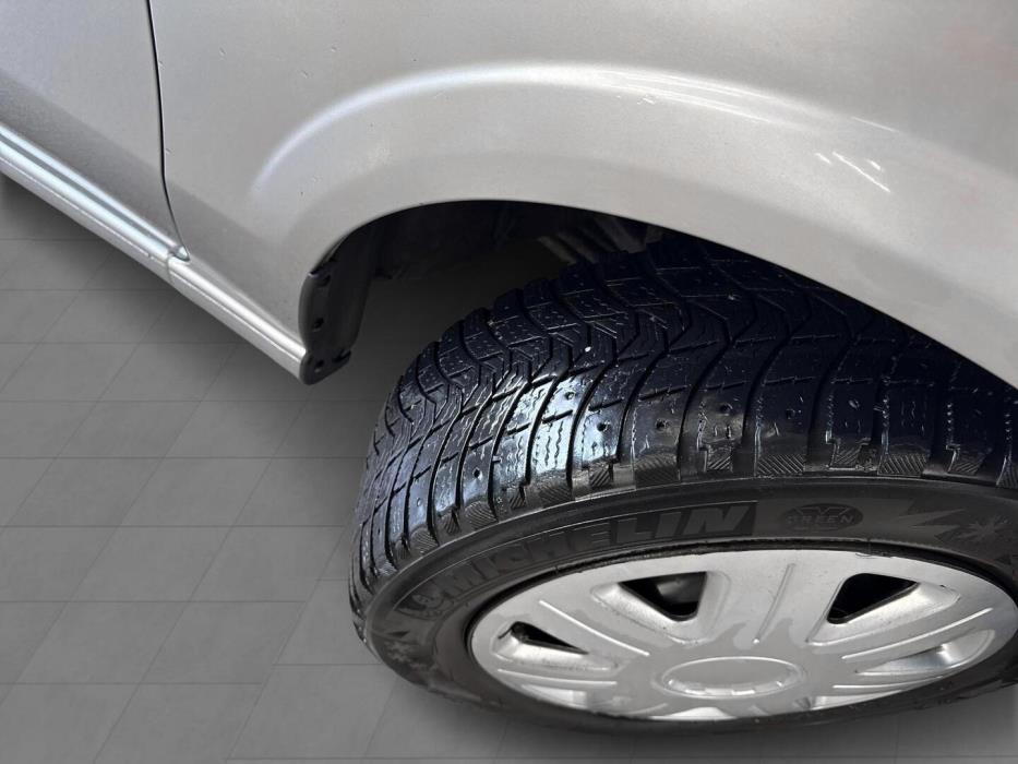 NISSAN Almera 2003