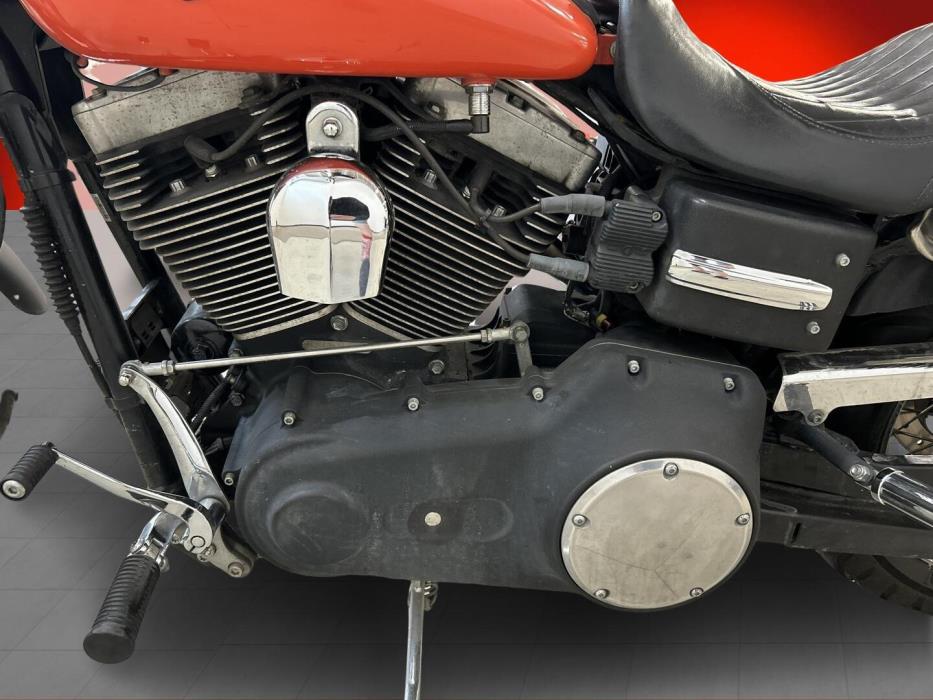 HARLEY-DAVIDSON DYNA 2008