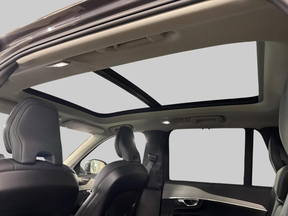 VOLVO XC90 2024