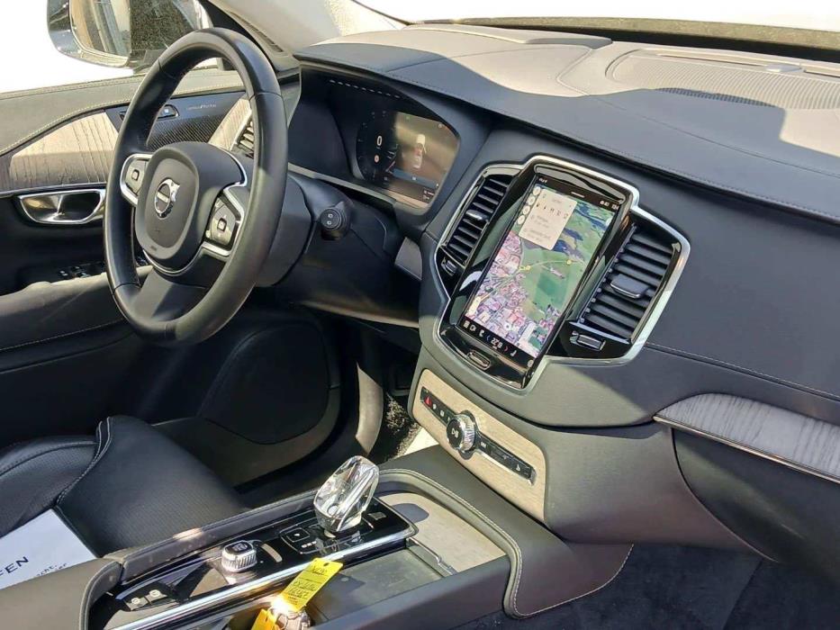 VOLVO XC90 2023