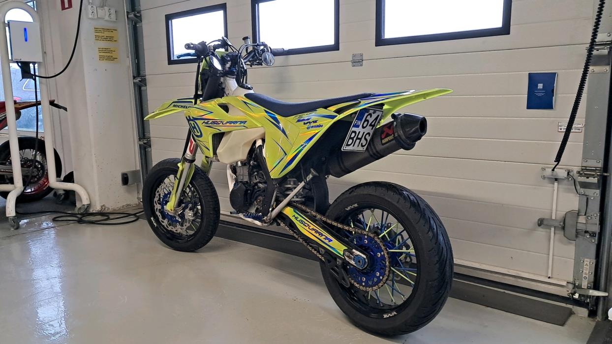 HUSQVARNA FE 2017