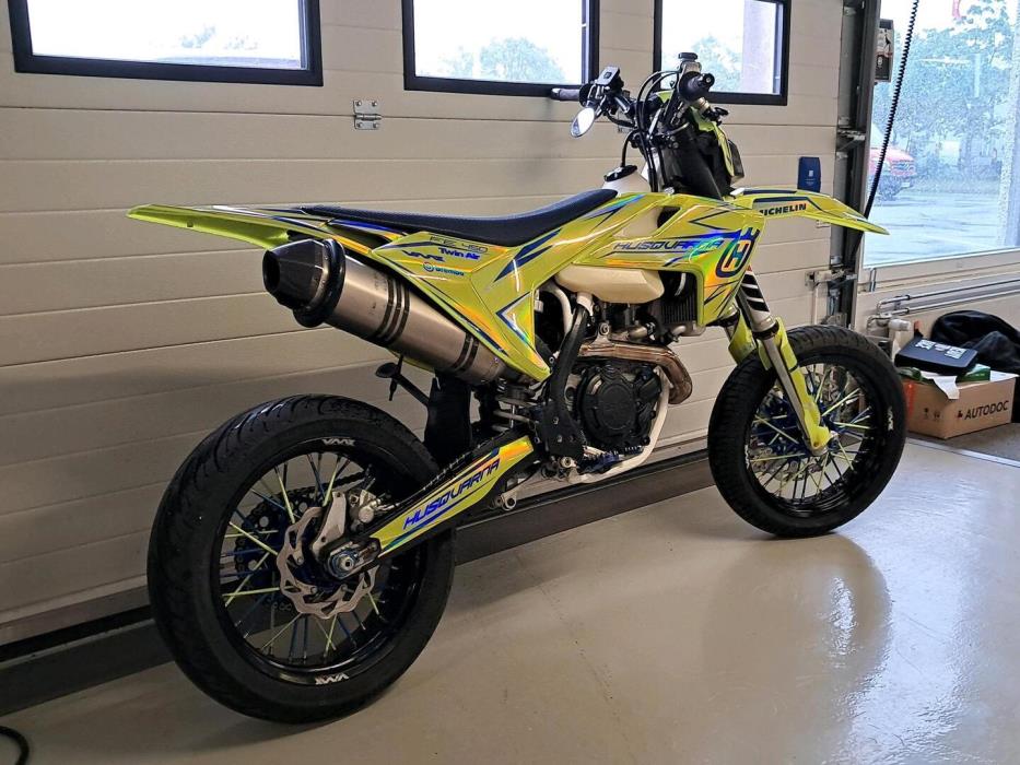 HUSQVARNA FE 2017