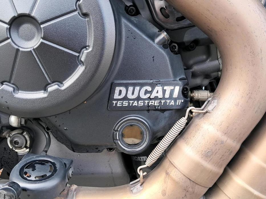 DUCATI Diavel 2015