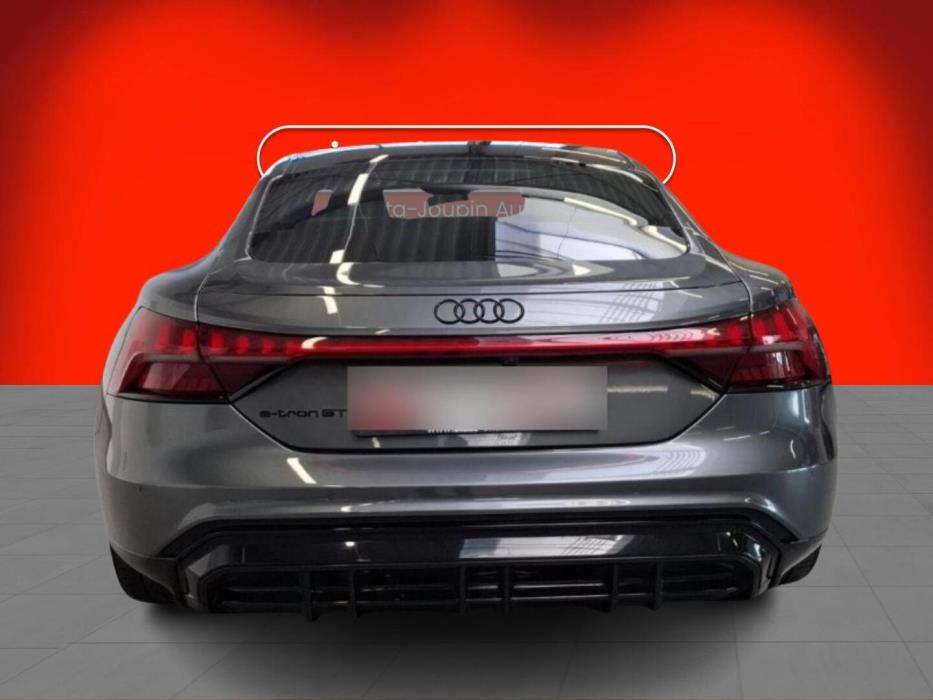 AUDI E-TRON GT 2022