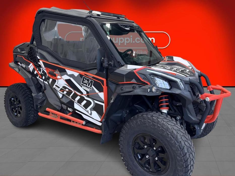 CAN-AM Maverick 2021