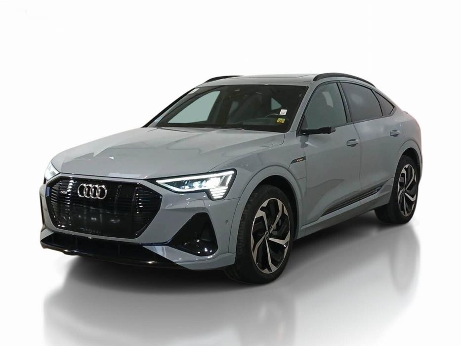 AUDI E-TRON 2021