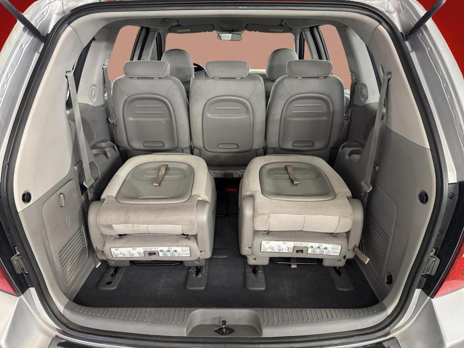 KIA Carnival 2010