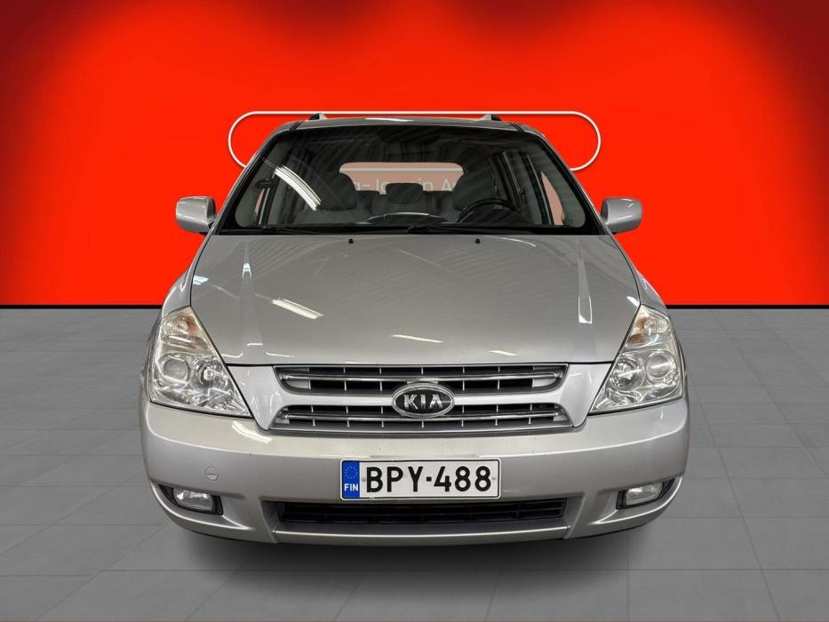 KIA Carnival 2010