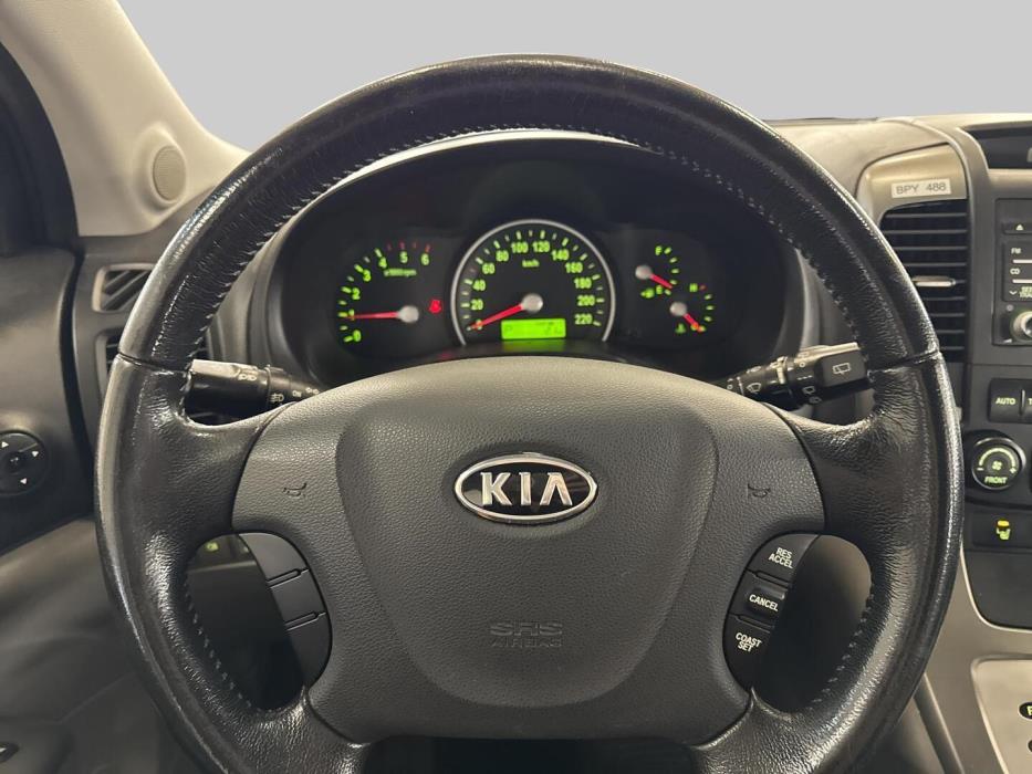 KIA Carnival 2010