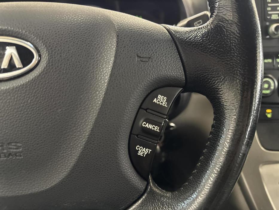 KIA Carnival 2010