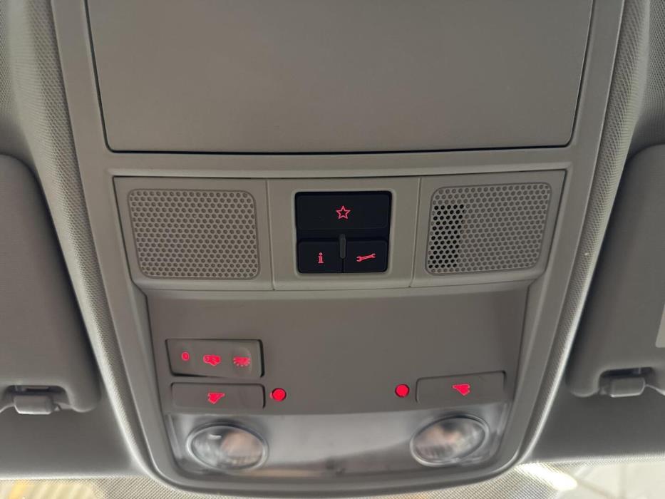 VOLKSWAGEN Jetta 2014