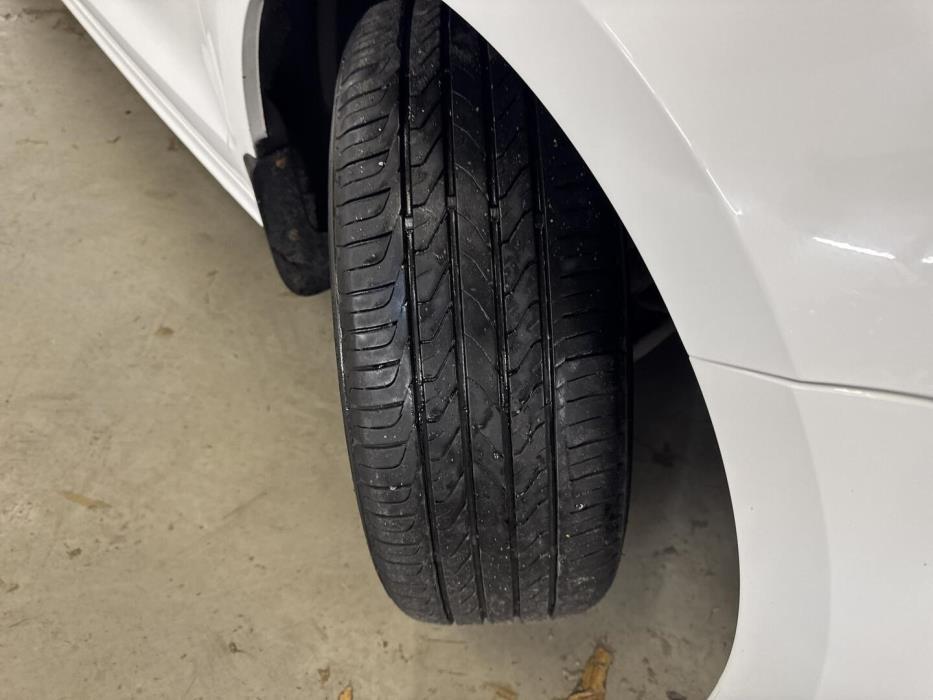 VOLKSWAGEN Jetta 2014