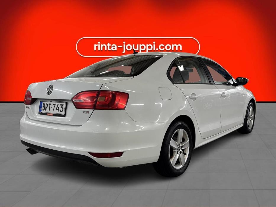 VOLKSWAGEN Jetta 2014