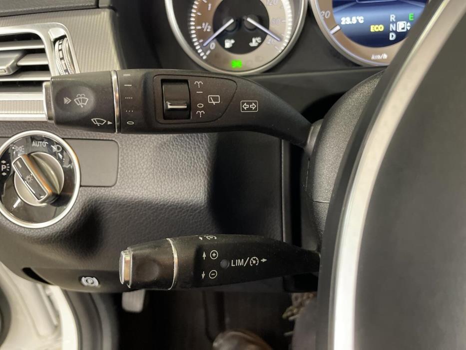 MERCEDES-BENZ E 2015