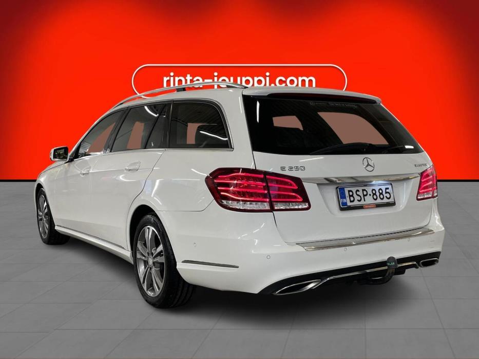 MERCEDES-BENZ E 2015