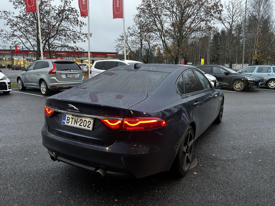 JAGUAR XF 2016
