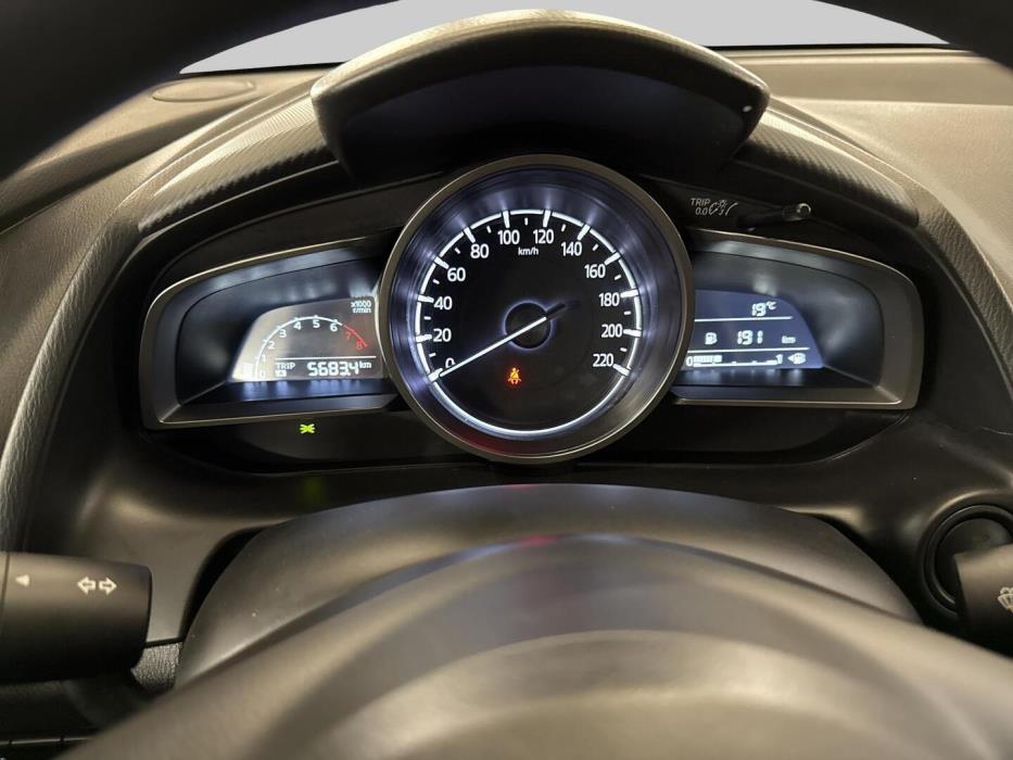 MAZDA 2 2019