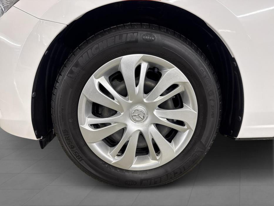 MAZDA 2 2019