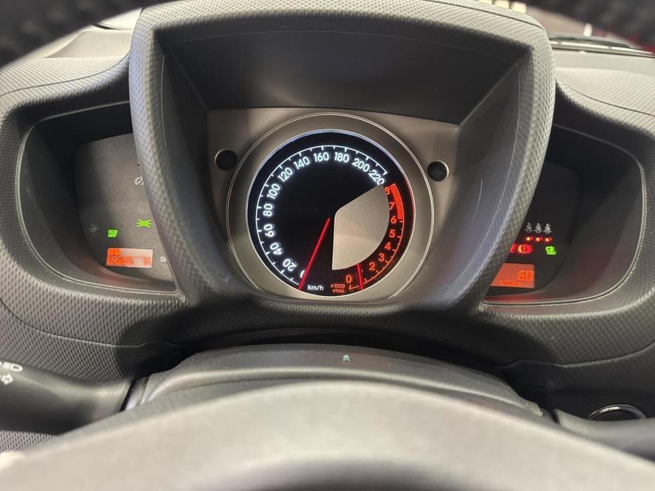 TOYOTA Urban Cruiser 2009