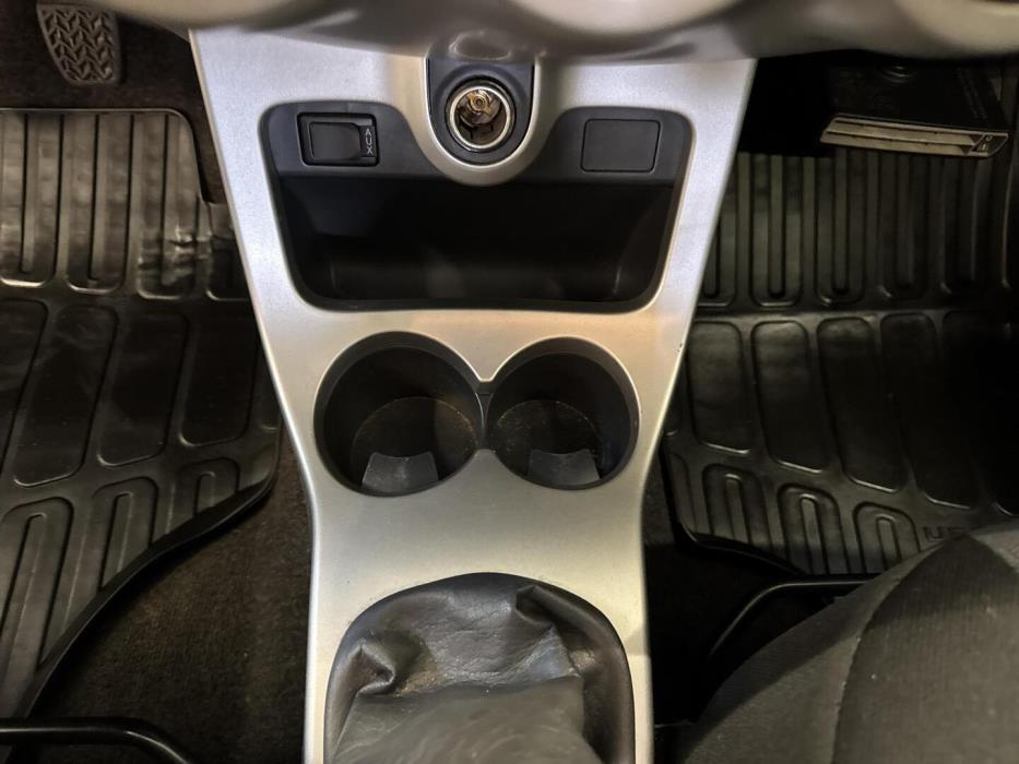 TOYOTA Urban Cruiser 2009