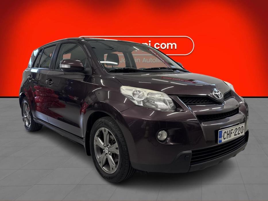 TOYOTA Urban Cruiser 2009