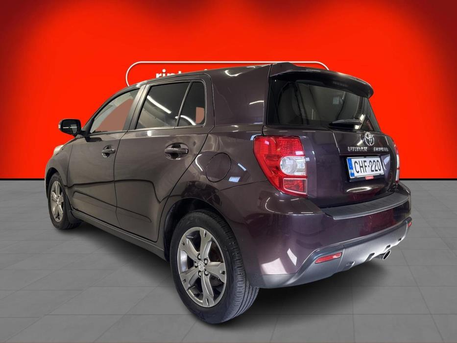 TOYOTA Urban Cruiser 2009