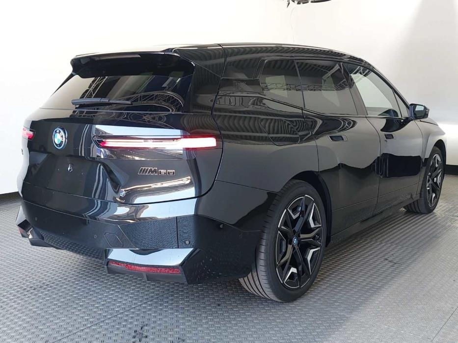 BMW IX M60 2023