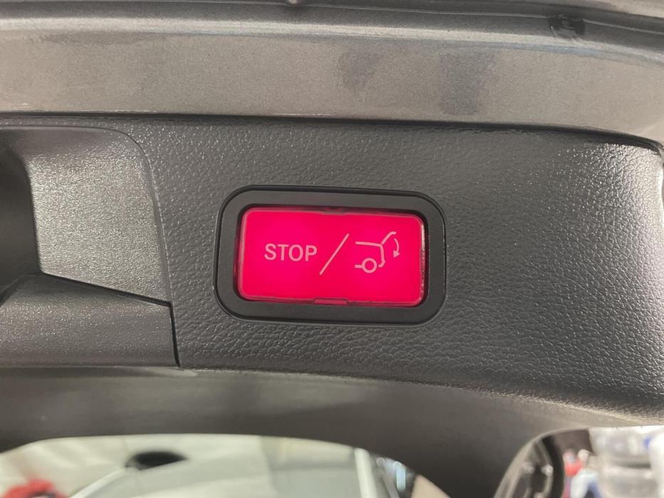 MERCEDES-BENZ C 2017