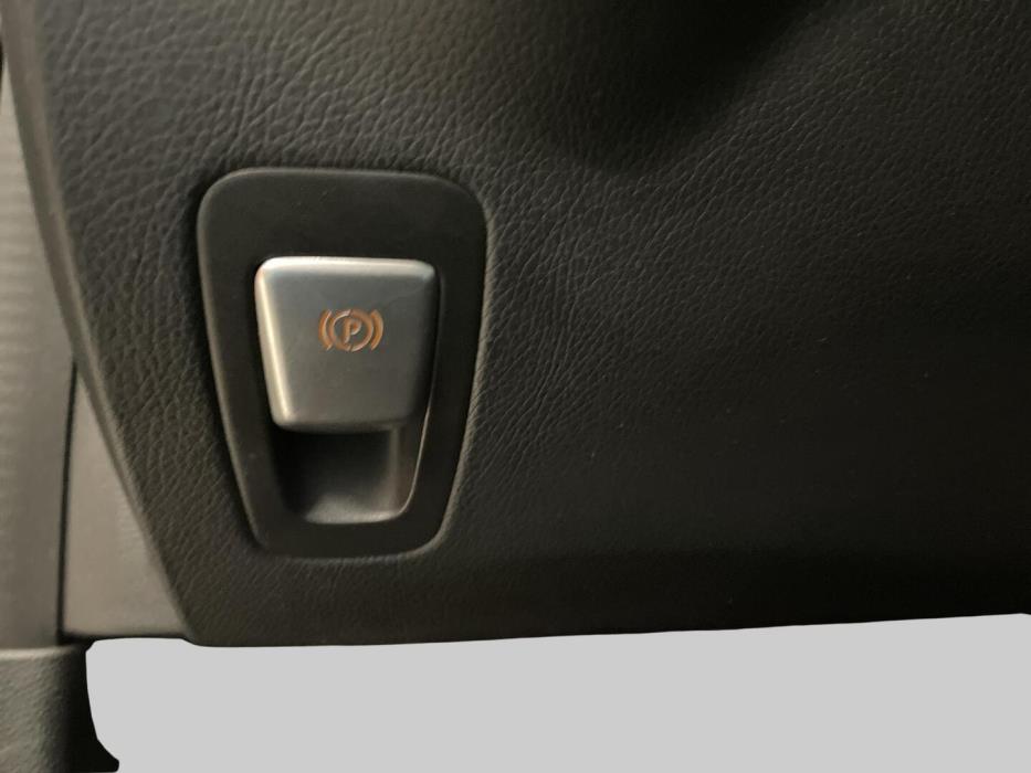 MERCEDES-BENZ C 2017